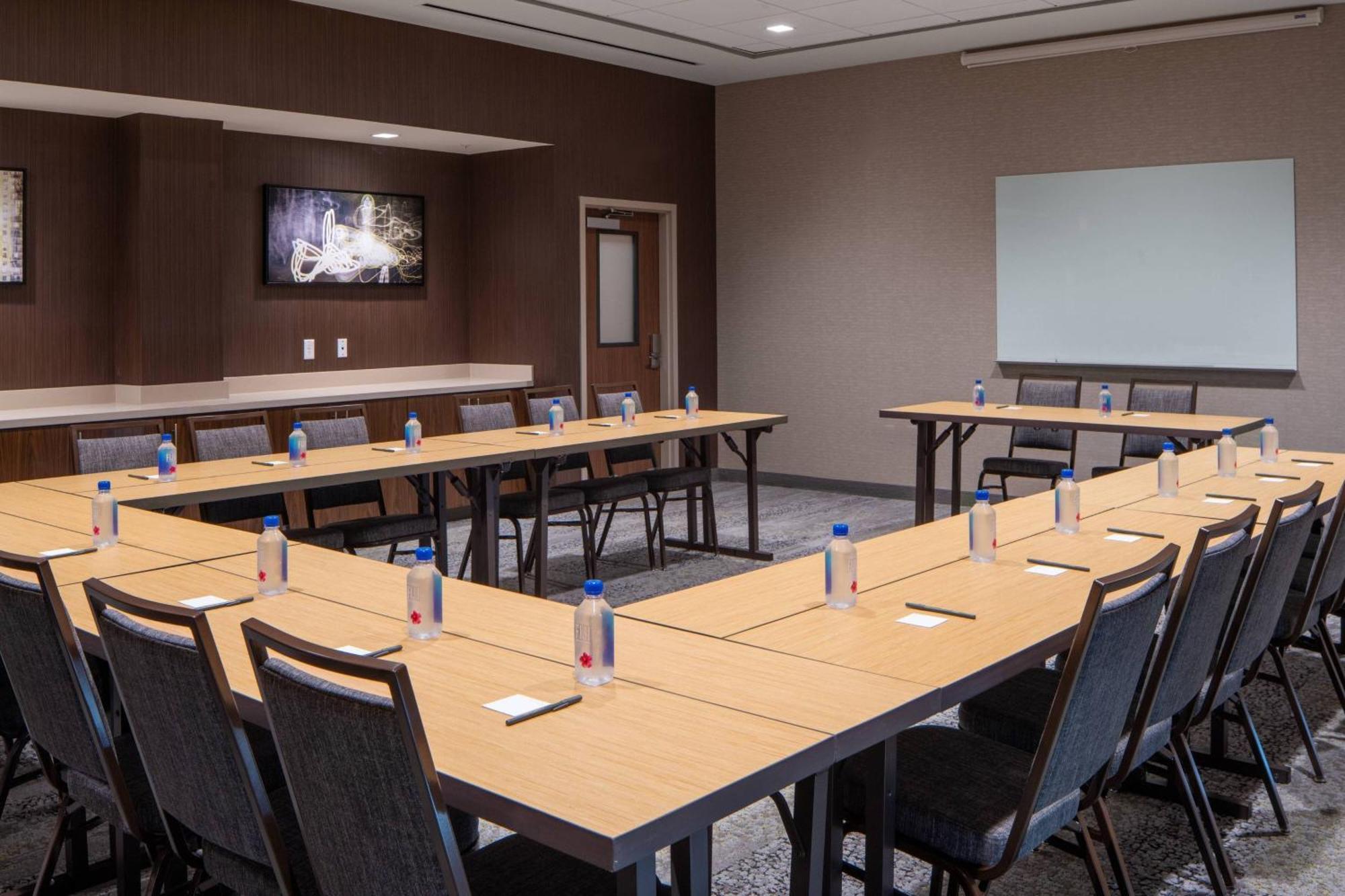 Courtyard By Marriott Lafayette South Hotel Ngoại thất bức ảnh