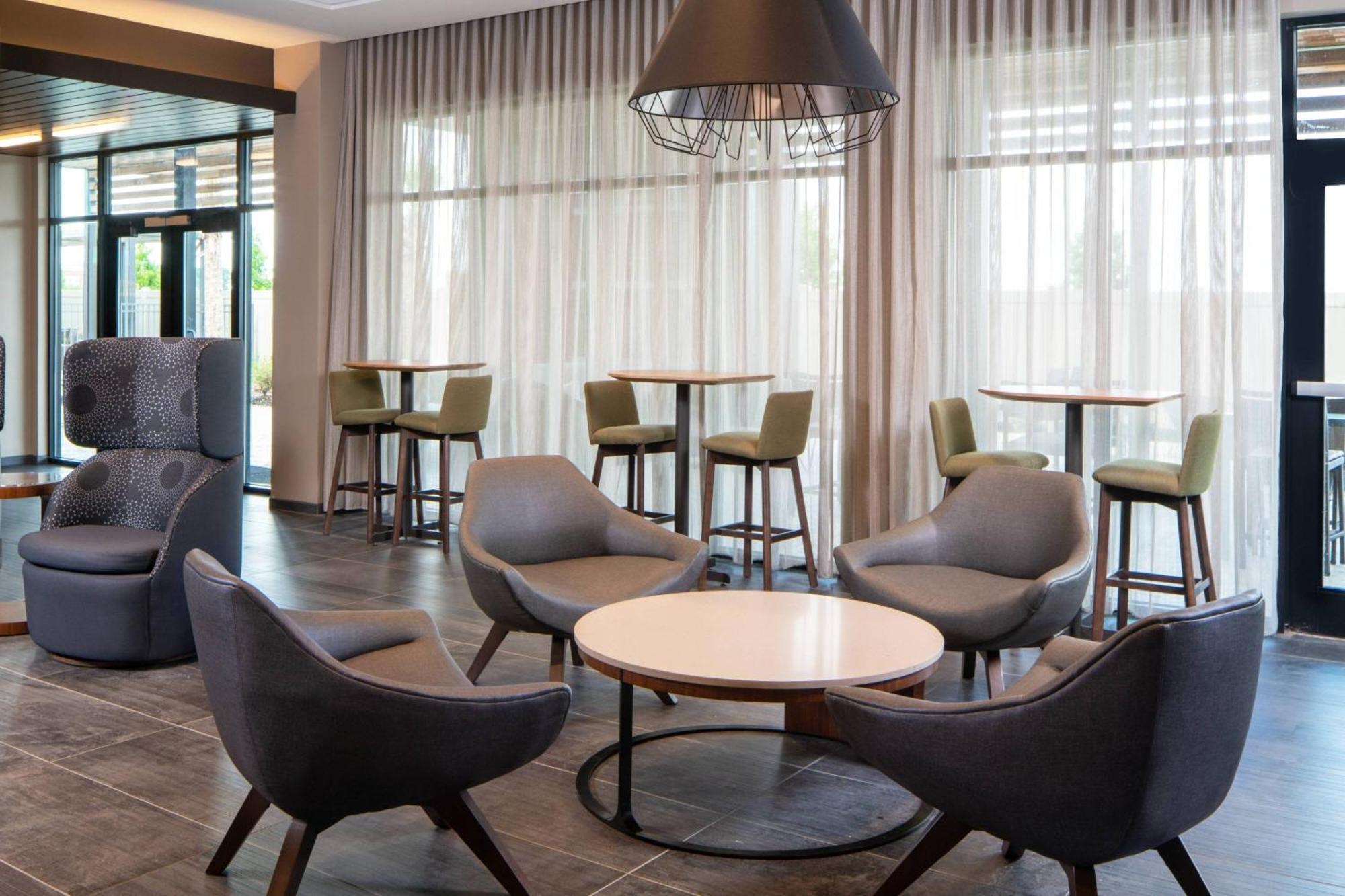 Courtyard By Marriott Lafayette South Hotel Ngoại thất bức ảnh