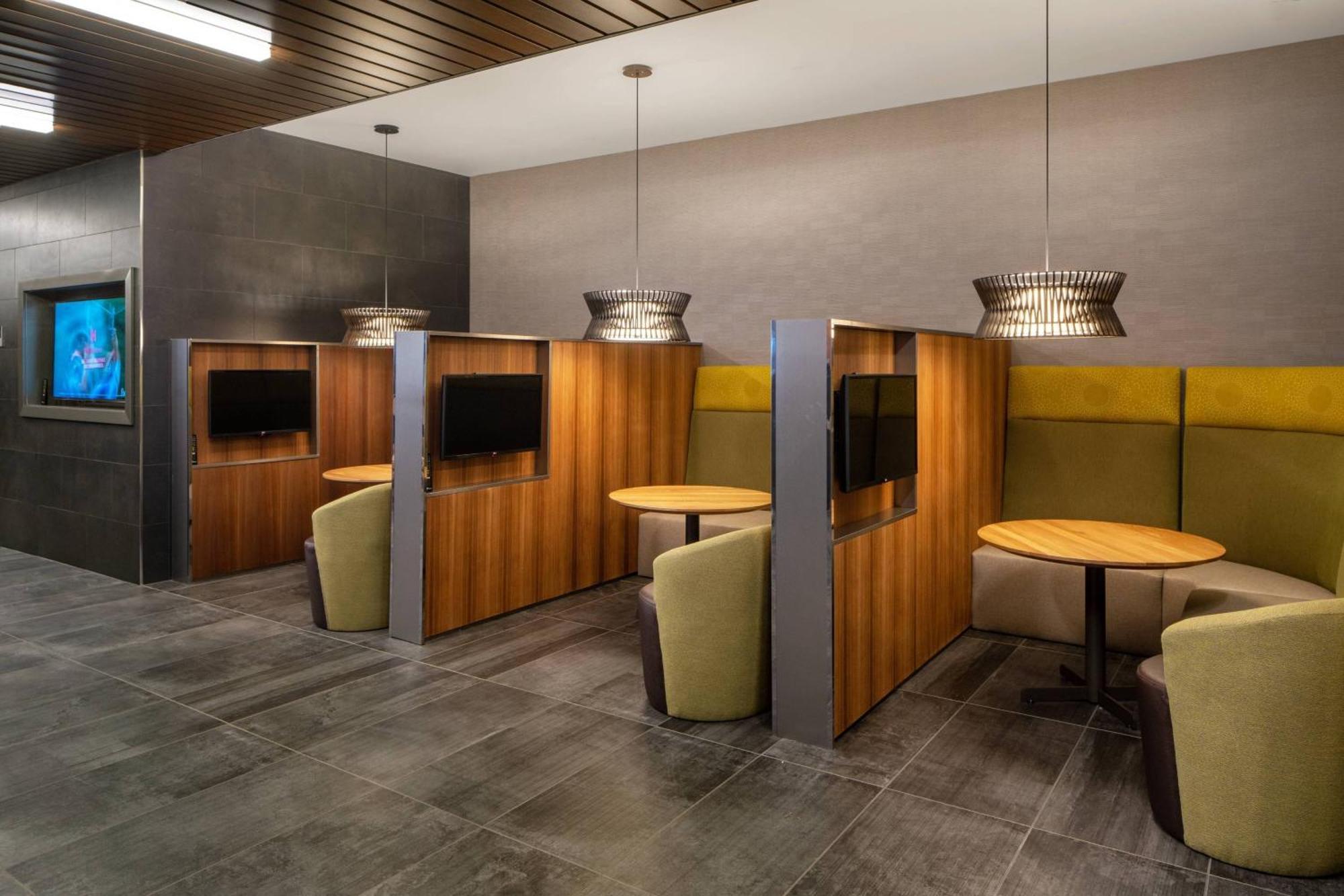 Courtyard By Marriott Lafayette South Hotel Ngoại thất bức ảnh